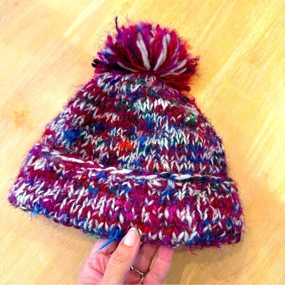 Rising Tide Nepal Wool Beanie Hat Pom Pom Nordic Colorful Fleece Lined Womens - Picture 1 of 7